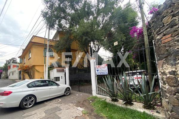 Terreno Habitacional en Cerrada de Tecuatitlán F Propiedades