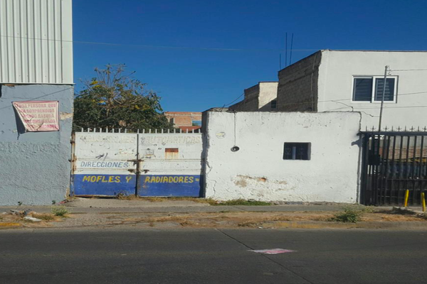 Terreno Habitacional En IRINERO PAZ Guadalajara Propiedades