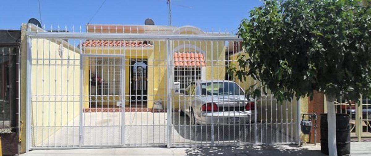 Casa en Marfa, Rinconada de las Torres IV, Chihua... 