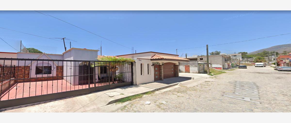 Casa en Ahuacatlan 111, Morelos, Nayarit en Venta...