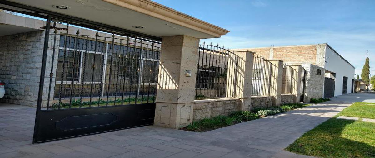 Casa en AV CENTRAL 1, Torreón Jardín, Coahuila en...