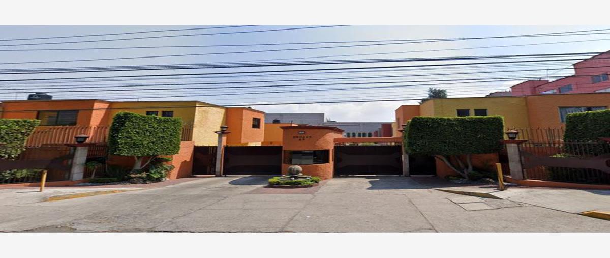 Casa en AV. DE LAS BRUJAS 85, Rinconada Coapa 1A ... 