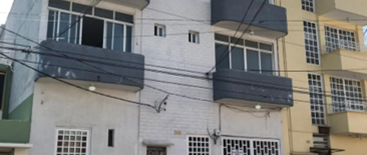 Edificio en Av. Niños Héroes, Gil y Sáenz (El Águ... 