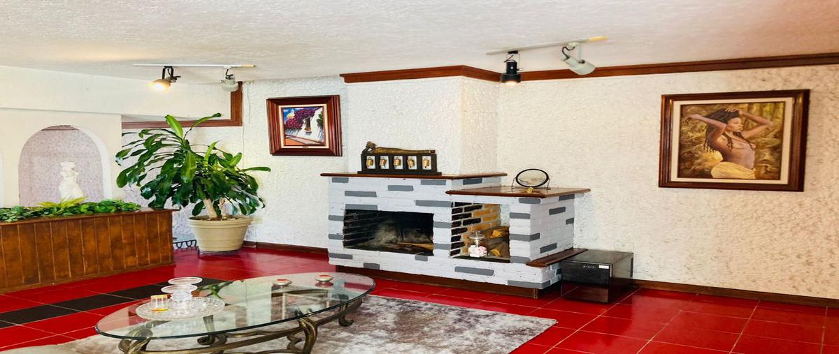 Casa en Av. Pavo Real, Las Alamedas, México en Ve...