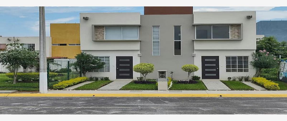 Casa en Av, Privanzas, Veracruz en Venta en $820.... 