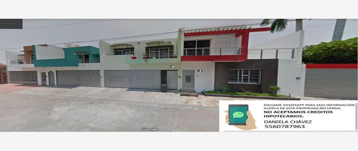 Casa en AV. TEPALCATEPEC 181, Hacienda de Palmira...