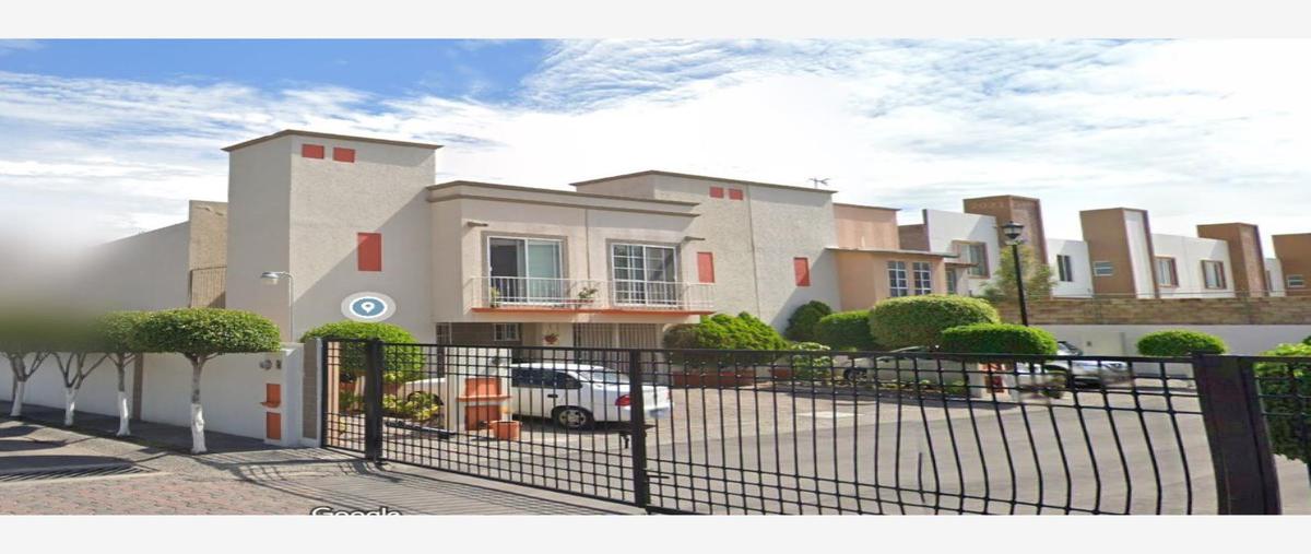 Casa en BLVD HACIENDA LA GLORIA 1701, Residencial...