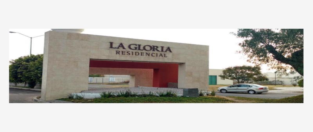 Casa en BOULEVARD HACIENDA LA GLORIA, Residencial...