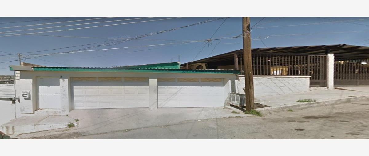 Casa en CALLE CIBUTA 458, INFONAVIT 5 de Mayo, So...