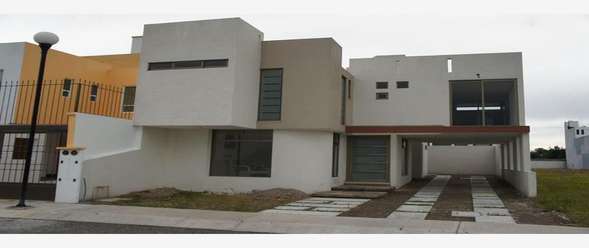 Casa en Casa Nueva en Venta en Bosques... 1, Zimb... 