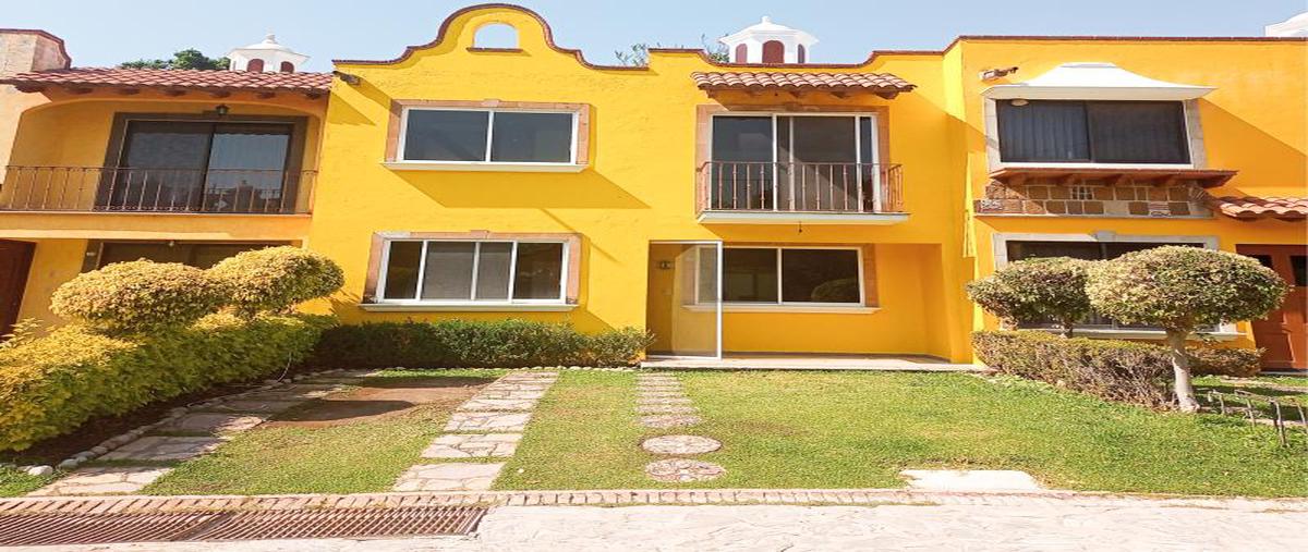 Casa en Corregidora, Emiliano Zapata Centro, More... 