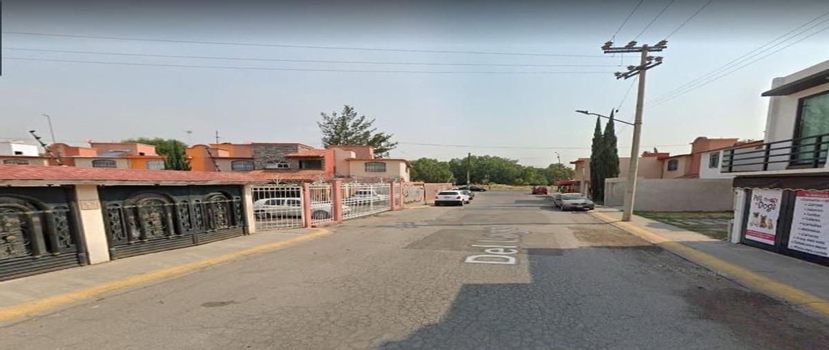 Casa en Venta en Cofradía San Miguel, Cuautitlán Izcalli, Mexico 954.250 CAV310066