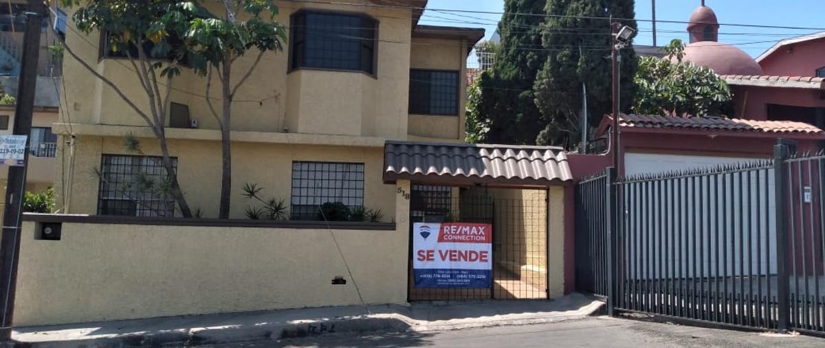 Casa en ESPIGA, Villa Floresta, Baja California e... 
