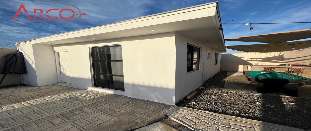 Casa en Estéban Cantú, Ensenada, Baja, Corone...