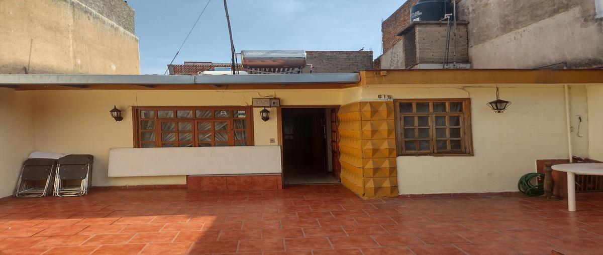 Casa en Galeana, Zapopan Centro, Jalisco en Venta... 