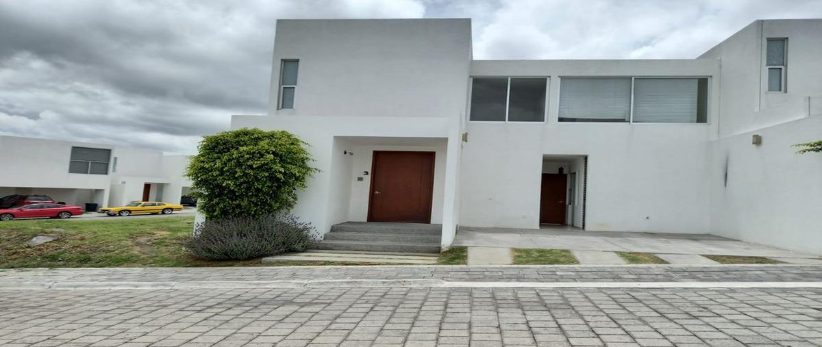 Casa en Haras 8001, Lomas Flor del Bosque, Puebla... 