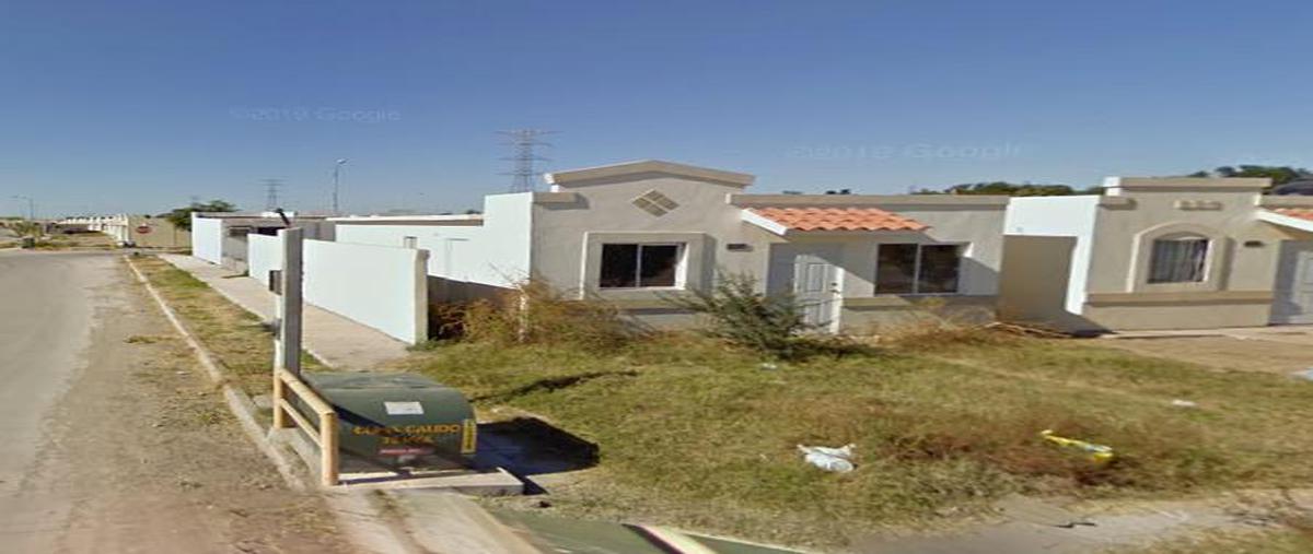 Casa en Jardines del Bosque, Sinaloa en Venta en... Casa en Jardines del Bosque, Sinaloa en Venta en...