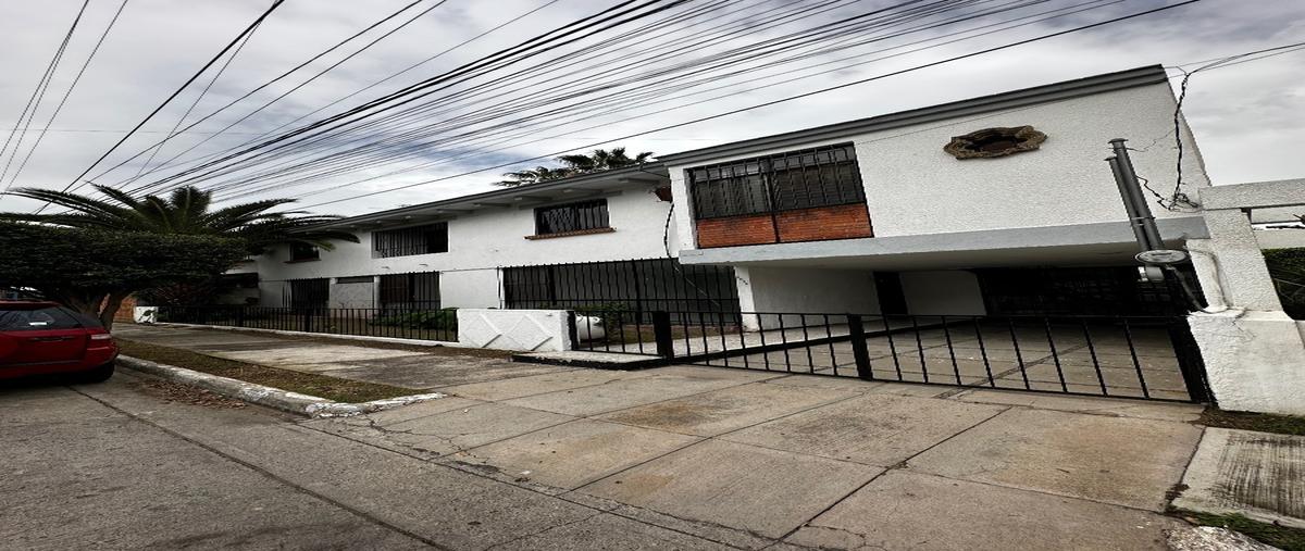 Casa en La Villa, Campo de Polo Chapalita, Jalisc...