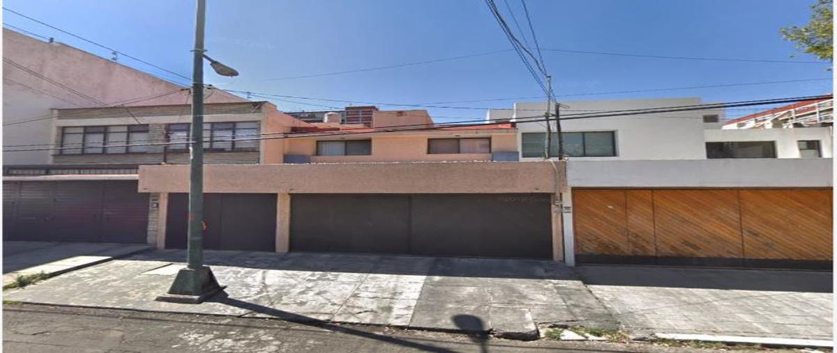 Casa en MARTIN MENDALDE, Del Valle Centro, DF / C... - Propiedades.com