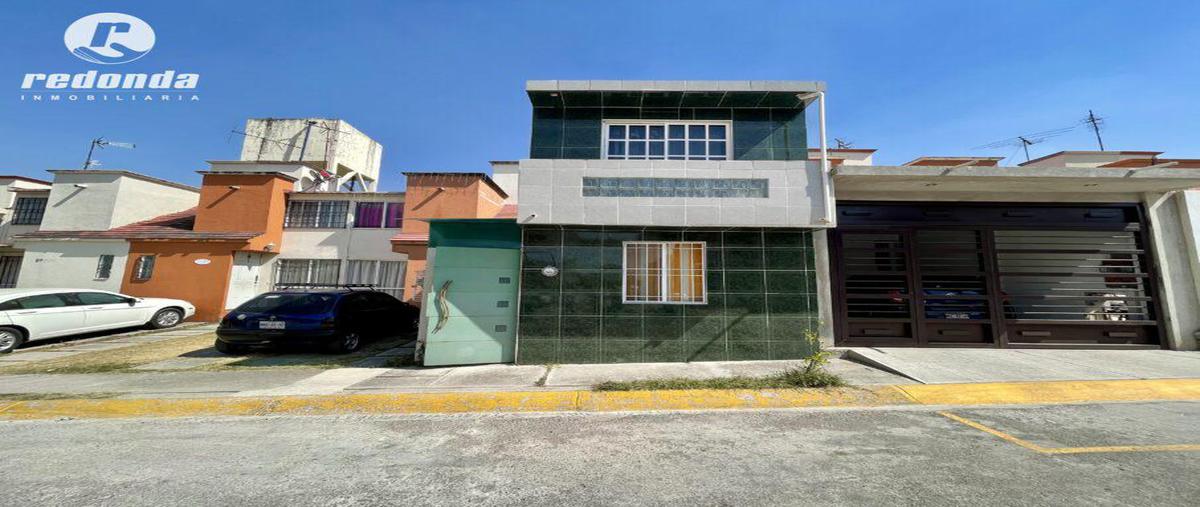 Casa en Paseos de Izcalli, México en Venta ID 23... 