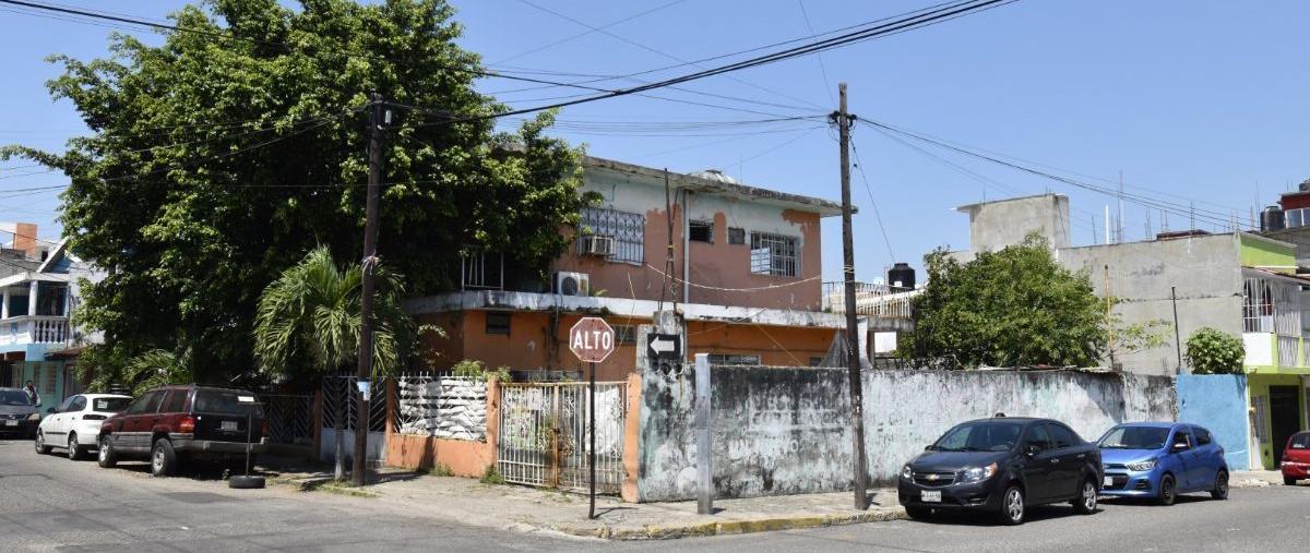 Casa en PORFIRIO DIAZ, Gil y Sáenz (El Águila), T... 