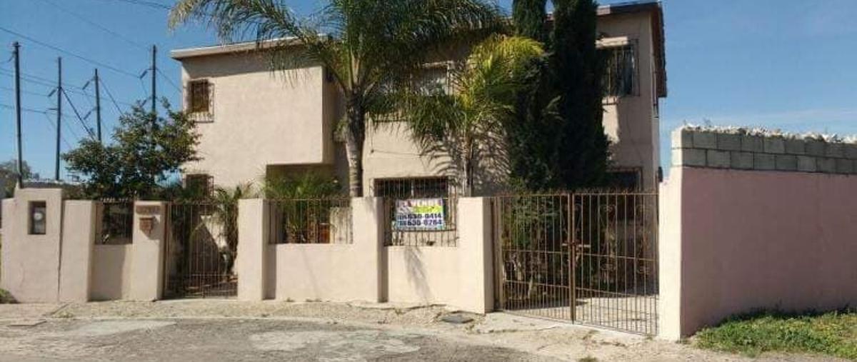 Casa en PRIVADA MANZANA, Villa Floresta, Baja Cal... 