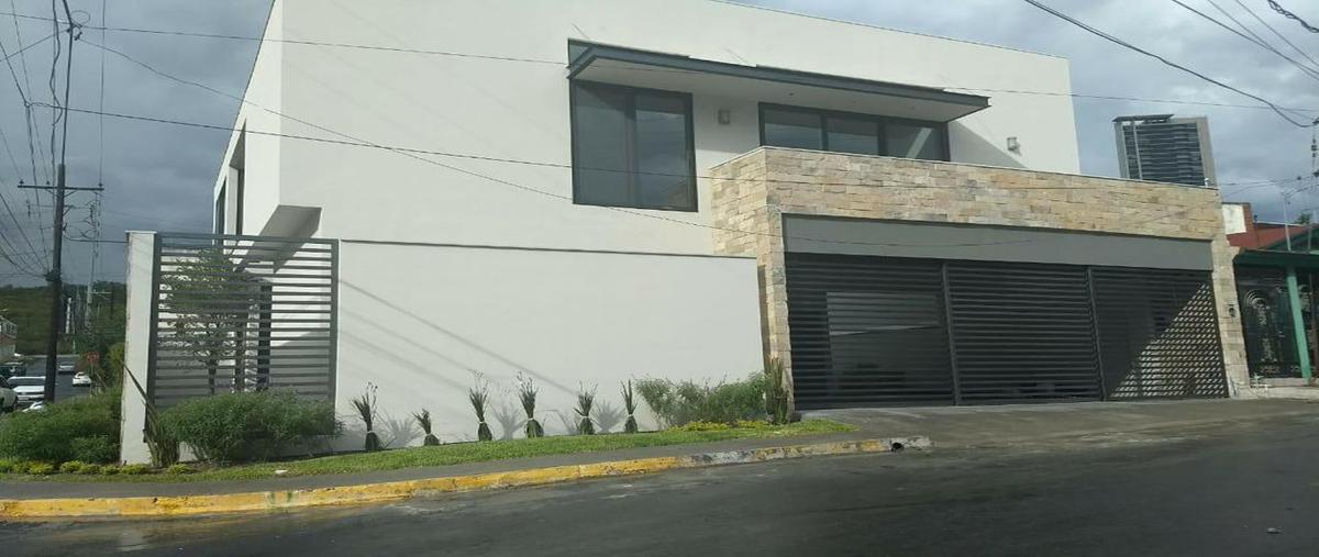 Casa en Rio Blanco, Del Valle Oriente, Nuevo León... 