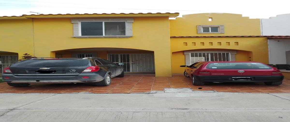 Casa en condominio en San Miguel el alto 407 int