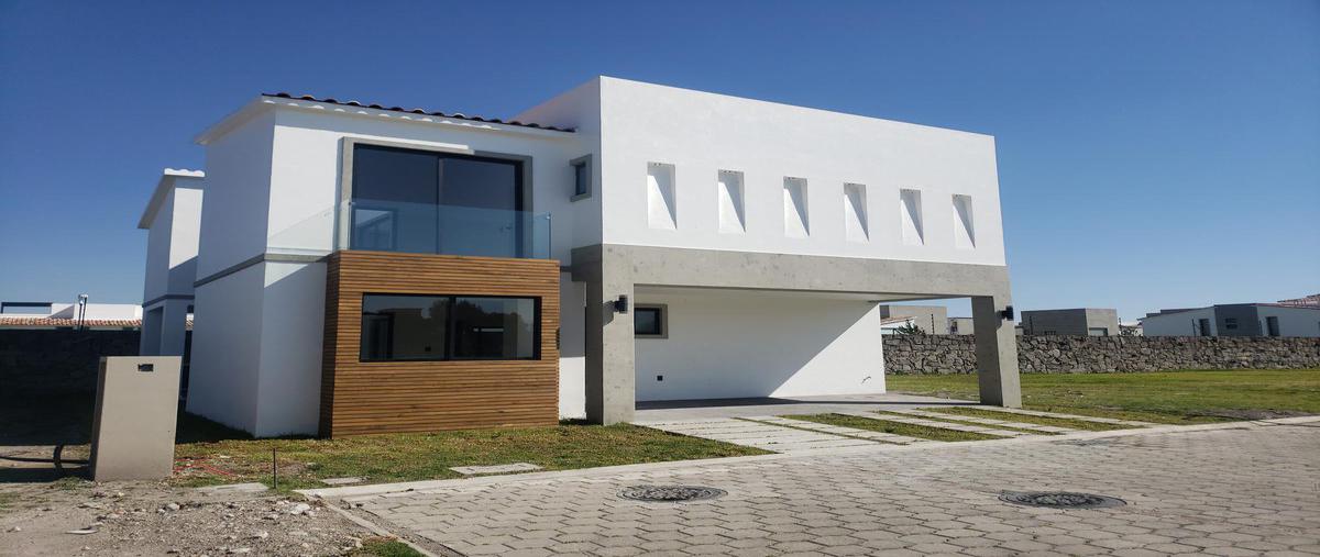 Casa en San Miguel Totocuitlapilco, México en Ve... 