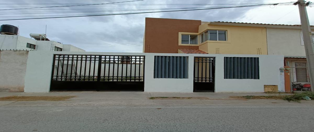 Casa en Sta. Lucía, Misión del Palmar, San Luis P... 