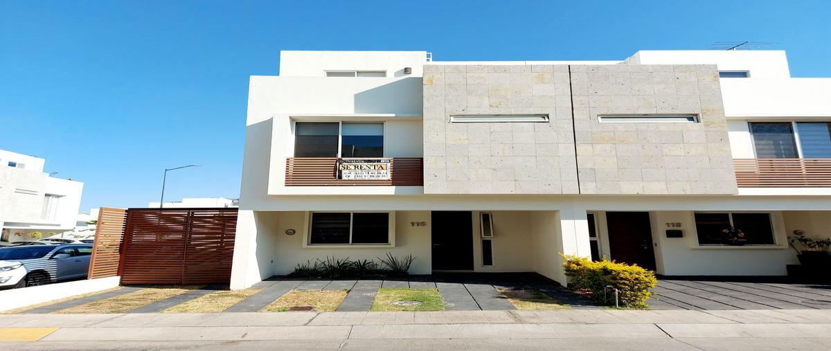 Casa en Servidor Publico, Parque Real, Jalisco en... 