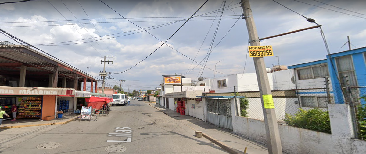 Casa en Tercera Privada de Lilas, Villa de las Fl... 