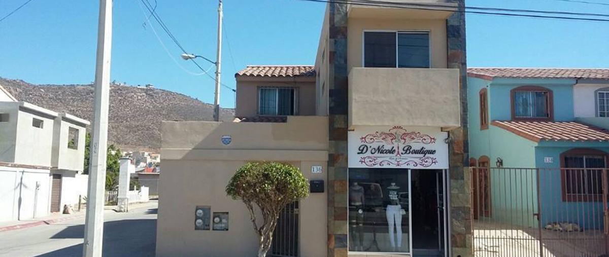 Casa en Vista Hermosa, Baja California en Venta