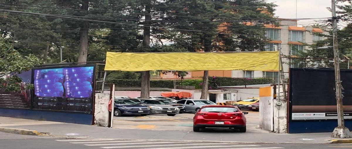 Terreno Habitacional en VITO ALESSIO ROBLES, Flor...