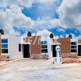 Foto de casa en venta en 1 , jardines de kanasín, kanasín, yucatán, 0 No. 01