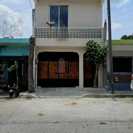 Foto de casa en venta en 106 173, feliciano canul reyes, progreso, yucatán, 0 No. 01