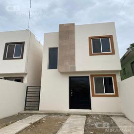 Foto de casa en venta en  , 16 de septiembre, ciudad madero, tamaulipas, 26991613 No. 01
