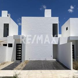 Foto de casa en venta en 31 , misnebalam, progreso, yucatán, 0 No. 01