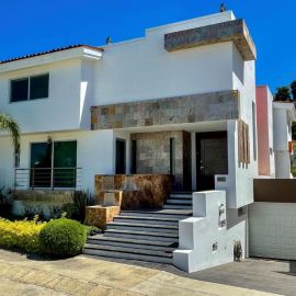 Valor estimado de casas, venta, Puerta de Hierro, Zapopan, Jalisco