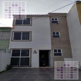 Foto de casa en renta en adolfo lopez mateos , metepec centro, metepec, méxico, 25142114 No. 01