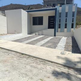 Foto de casa en venta en  , adolfo lópez mateos, tepic, nayarit, 0 No. 01