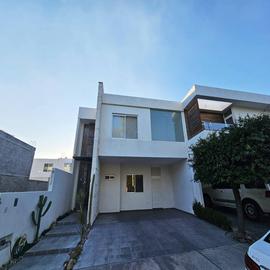 Foto de casa en renta en  , aguascalientes centro, aguascalientes, aguascalientes, 0 No. 01