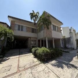 Foto de casa en venta en  , águila, tampico, tamaulipas, 0 No. 01