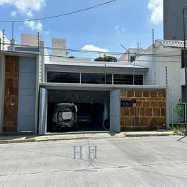 Foto de casa en venta en alberta , colomos providencia, guadalajara, jalisco, 0 No. 01