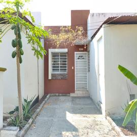 Foto de casa en renta en  , alfonso rolón michel, villa de álvarez, colima, 0 No. 01