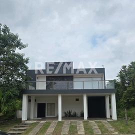 Foto de casa en renta en altozano , coronel traconis (guerrero 3ra. sección), centro, tabasco, 0 No. 01