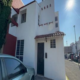 Foto de casa en renta en  , altus bosques, tlajomulco de zúñiga, jalisco, 30366977 No. 01