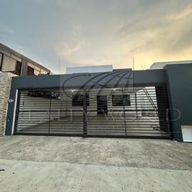 Foto de casa en renta en  , anacleto canabal 2a sección, centro, tabasco, 0 No. 01