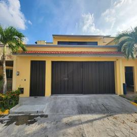 Foto de casa en renta en  , anacleto canabal 2a sección, centro, tabasco, 0 No. 01