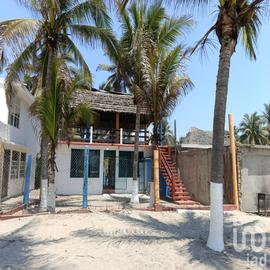 Foto de casa en venta en andador turistico 62, playa azul, lázaro cárdenas, michoacán de ocampo, 31028349 No. 01